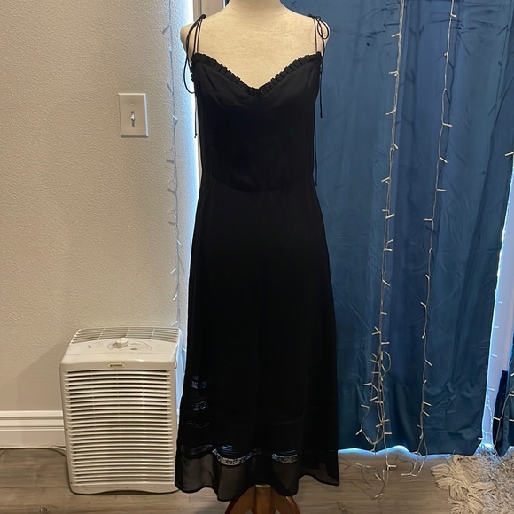 Reformation The Ronan MIDI Dress - Picture 7 of 14